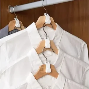 3 Clothes hanger hooks